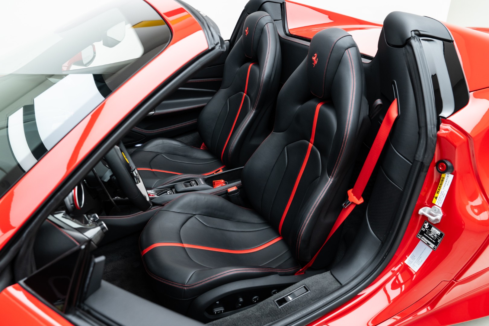 2022 FERRARI F8 SPIDER | MAIN DEALER SERVICE